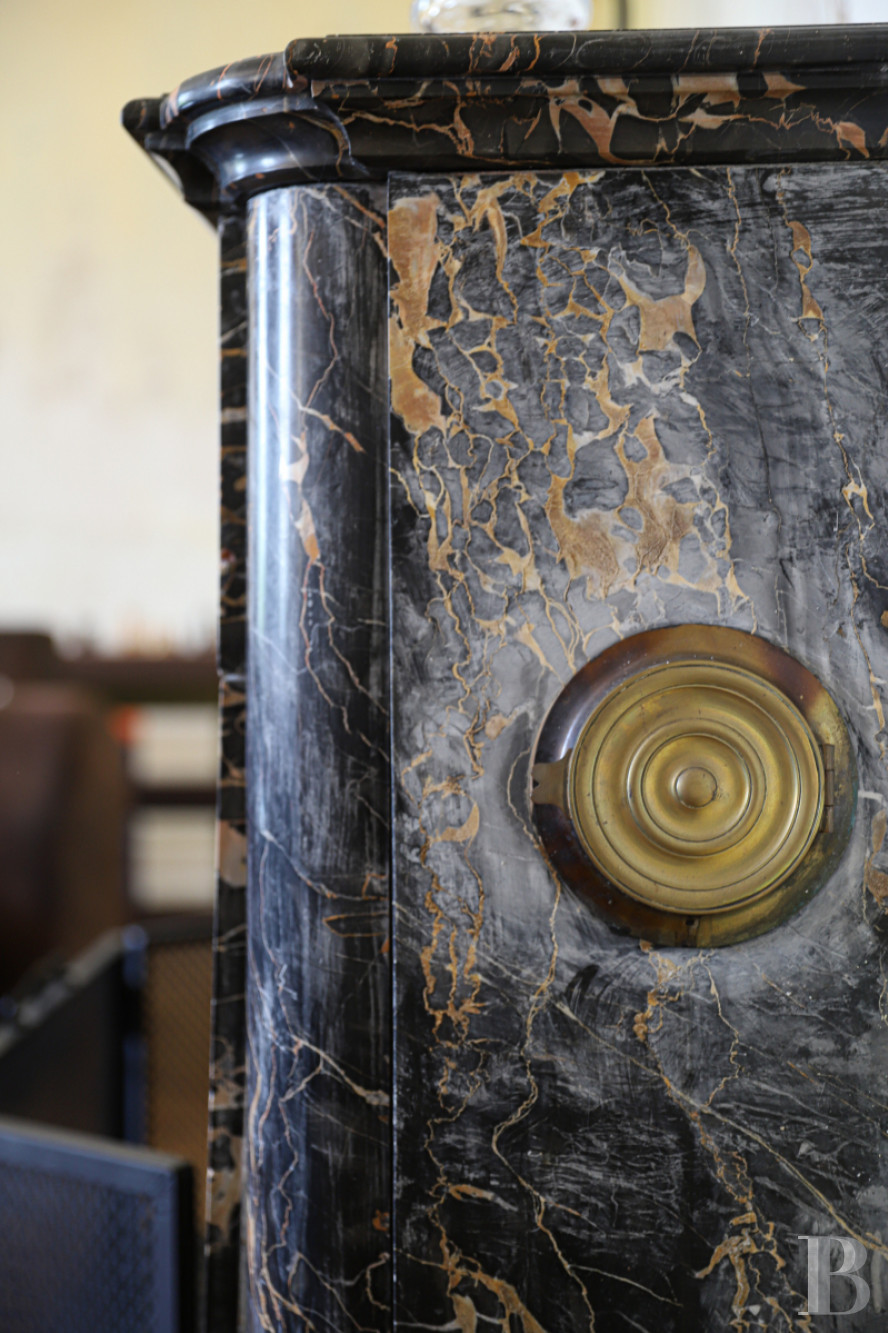 A 19th century chateau and surrounding park available for film projects in Saône-et-Loire, in the south of Morvan - photo  n°14